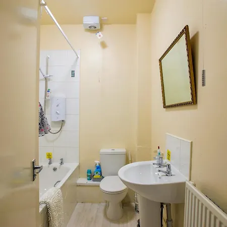 1 Bed Flat 