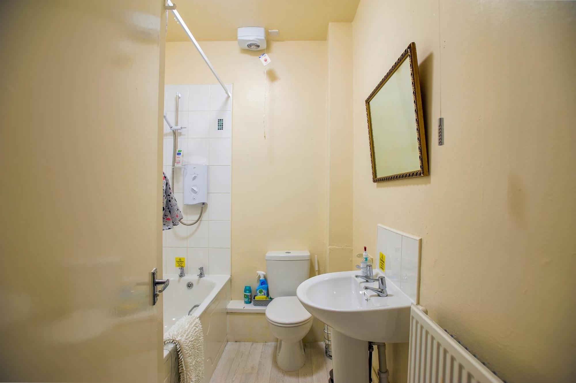 1 Bed Flat 
